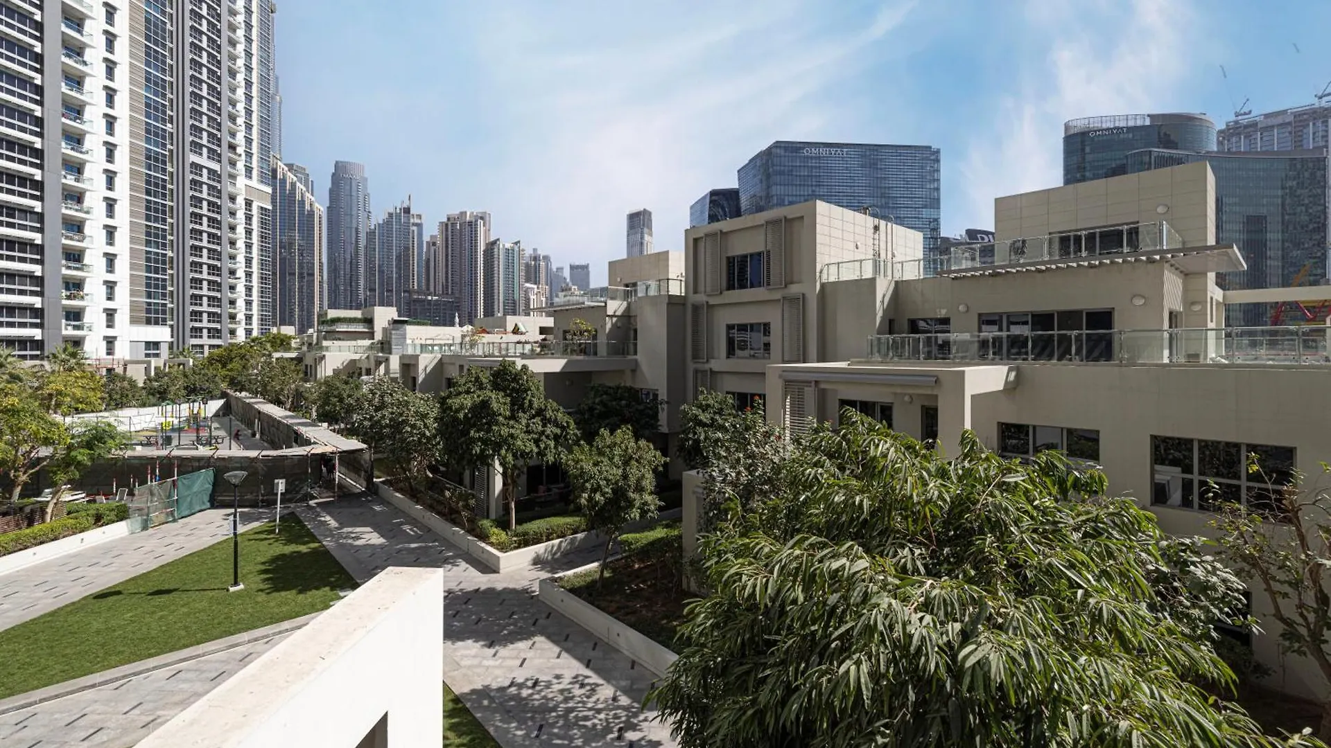 Spacious 3Bedroom Luxury Apartment In Business Bay Dubai