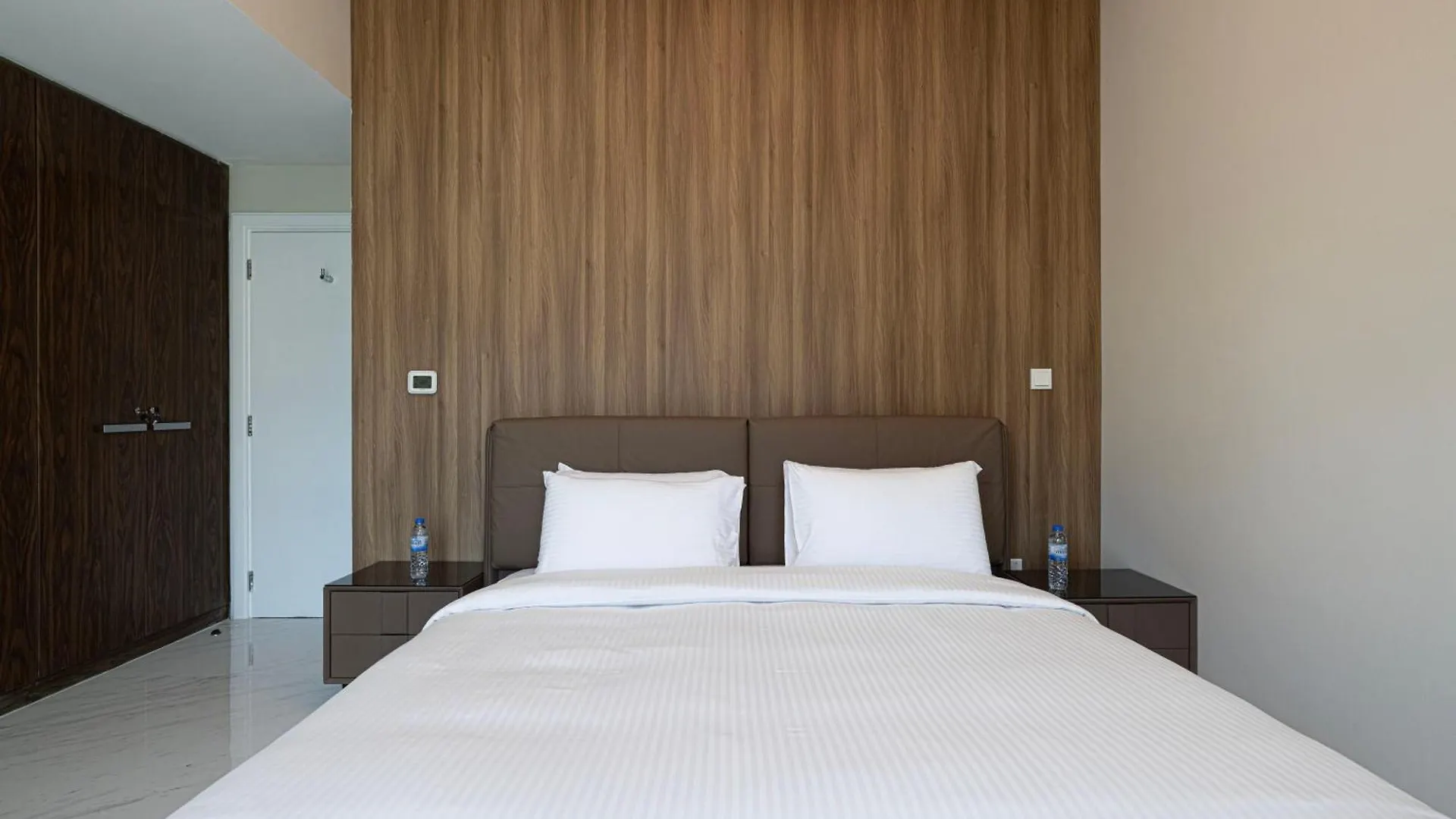 Spacious 3Bedroom Luxury Apartment In Business Bay Dubai